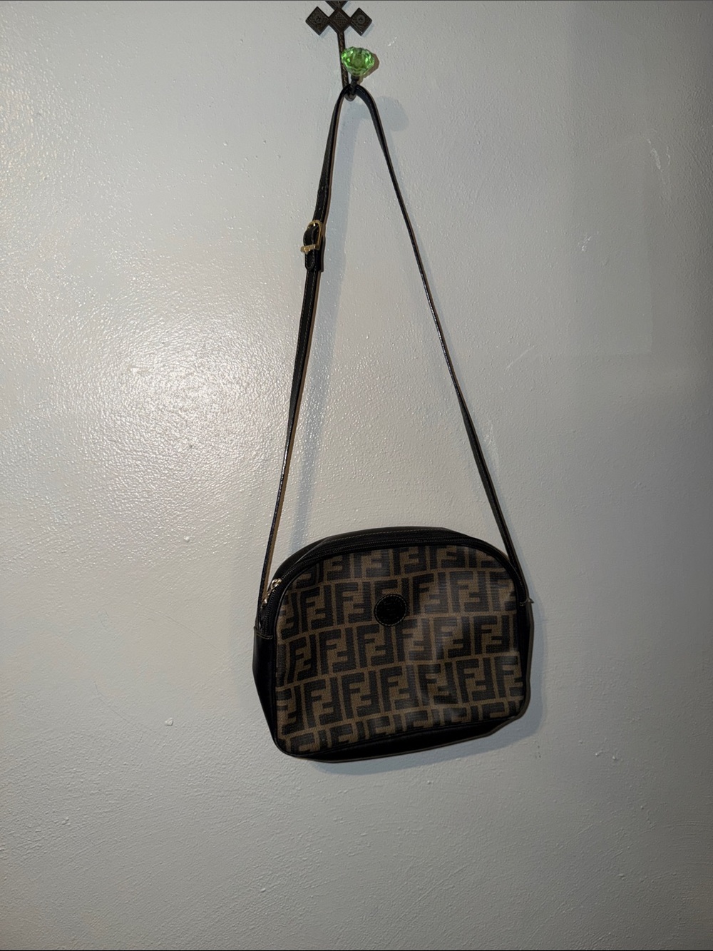 Vintage Fendi Crossbody Bag See Flaws on Inside Pics